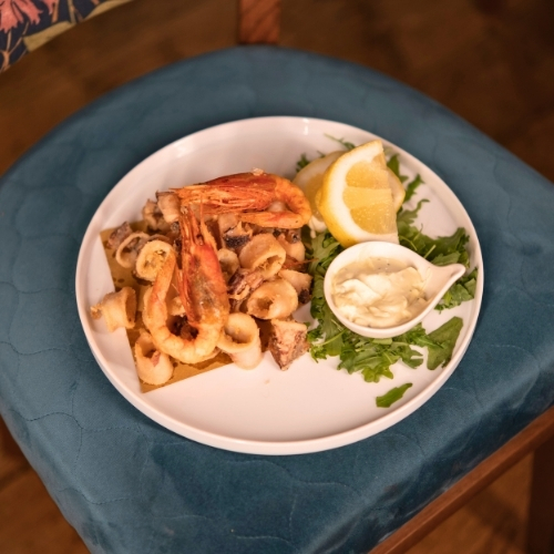 Frittura di calamari e gambero rosso